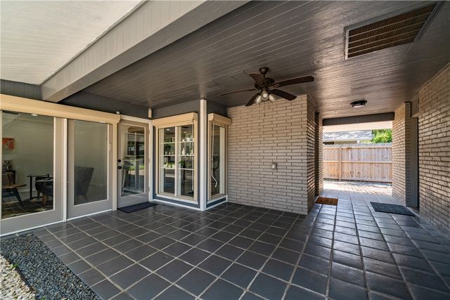 438 Chase Dr, Corpus Christi, TX 78412