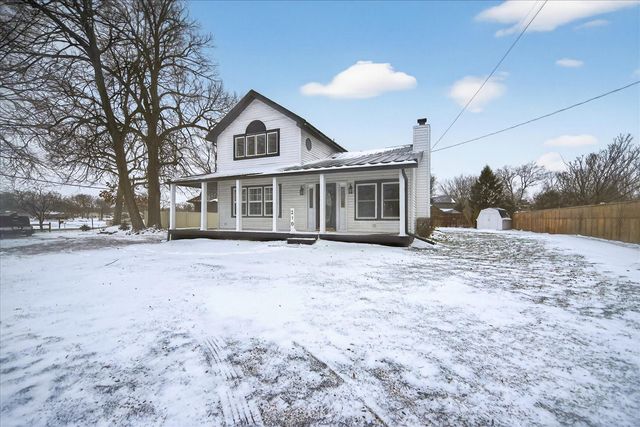 210 W Grove Avenue, Michigan Center, MI 49254