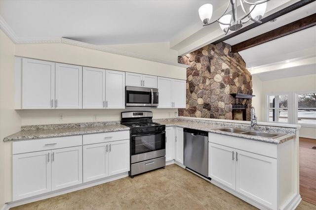 210 W Grove Avenue, Michigan Center, MI 49254