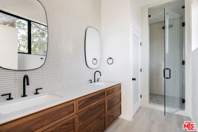 1628 Micheltorena Street, Los Angeles, CA 90026