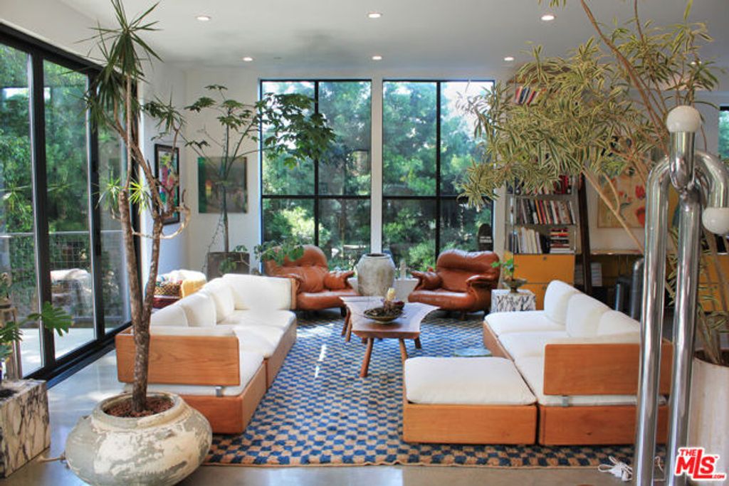 1628 Micheltorena Street, Los Angeles, CA 90026