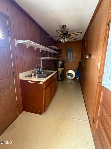 406 Woodruff Road, Selma, NC 27576