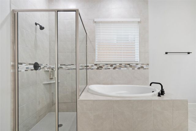 713 Coppell CT, Leander, TX 78641