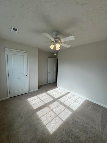 137 Mariner Drive 137 Mariner Drive, Fairborn, OH 45324