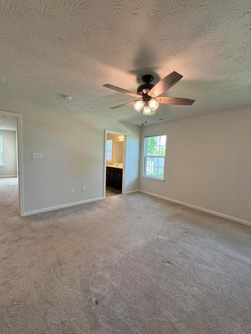 137 Mariner Drive 137 Mariner Drive, Fairborn, OH 45324