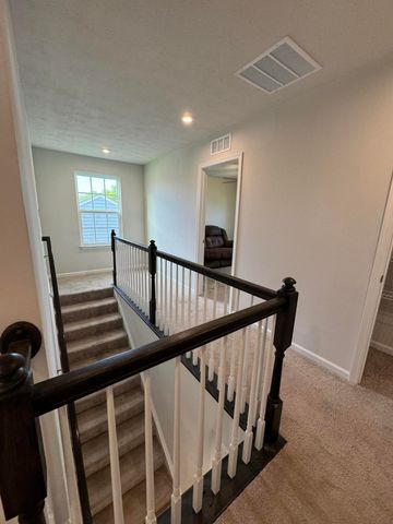 137 Mariner Drive 137 Mariner Drive, Fairborn, OH 45324