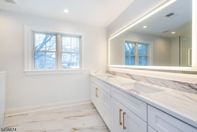 70 Valley Rd, Madison Boro, NJ 07940