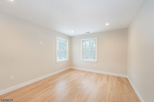 70 Valley Rd, Madison Boro, NJ 07940