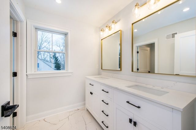 70 Valley Rd, Madison Boro, NJ 07940