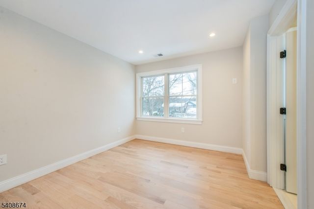 70 Valley Rd, Madison Boro, NJ 07940