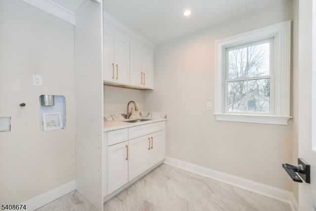 70 Valley Rd, Madison Boro, NJ 07940