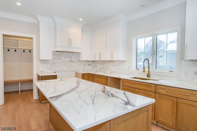 70 Valley Rd, Madison Boro, NJ 07940