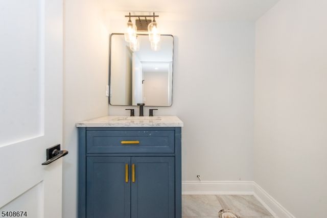 70 Valley Rd, Madison Boro, NJ 07940