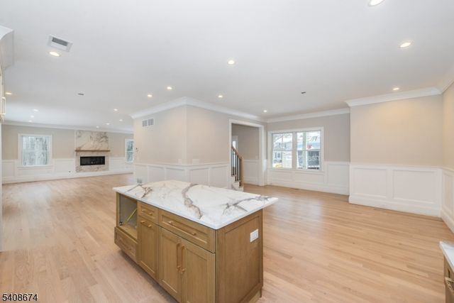 70 Valley Rd, Madison Boro, NJ 07940