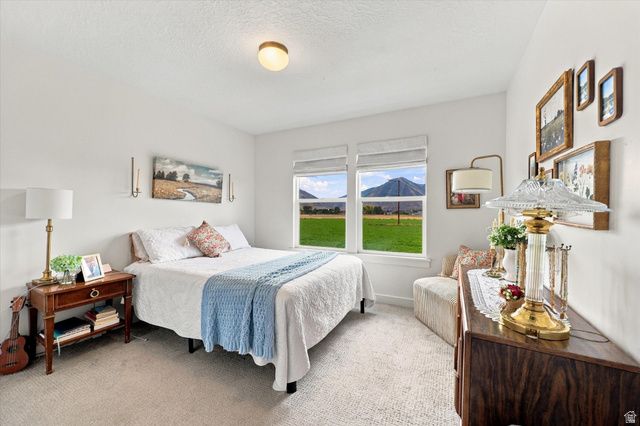 2433 W WYSTERIA DR, Mapleton, UT 84664