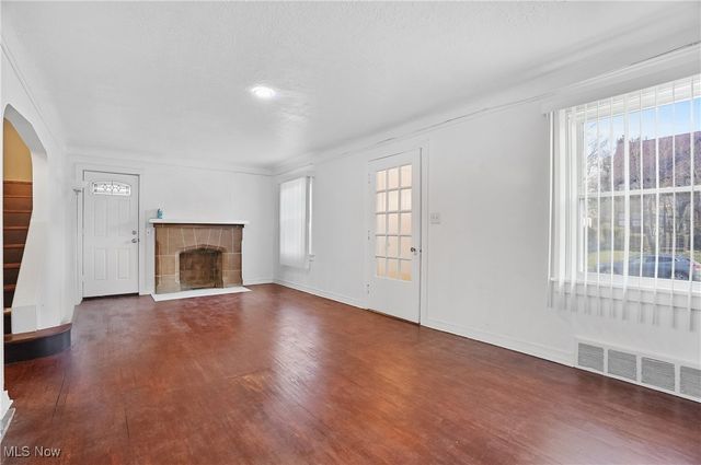 1898 Powell Avenue, Cleveland Heights, OH 44118