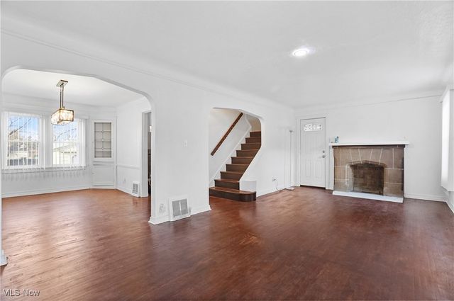 1898 Powell Avenue, Cleveland Heights, OH 44118