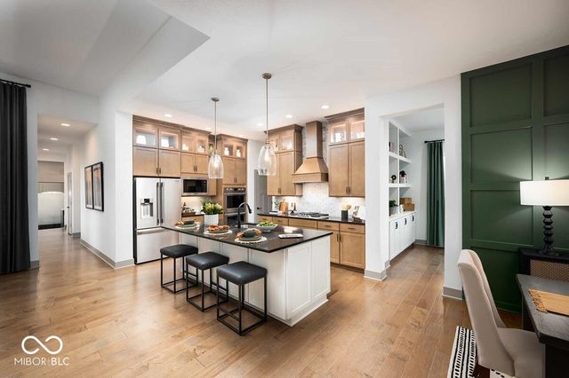 6071 Johnson Road, Zionsville, IN 46077