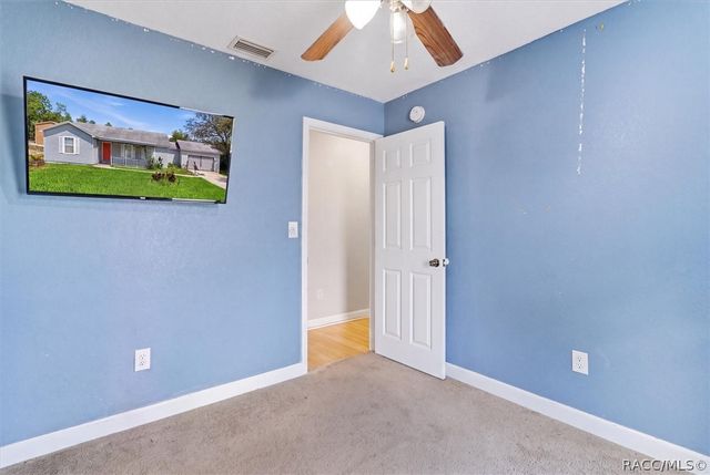 9825 N Corsair Terrace, Dunnellon, FL 34433