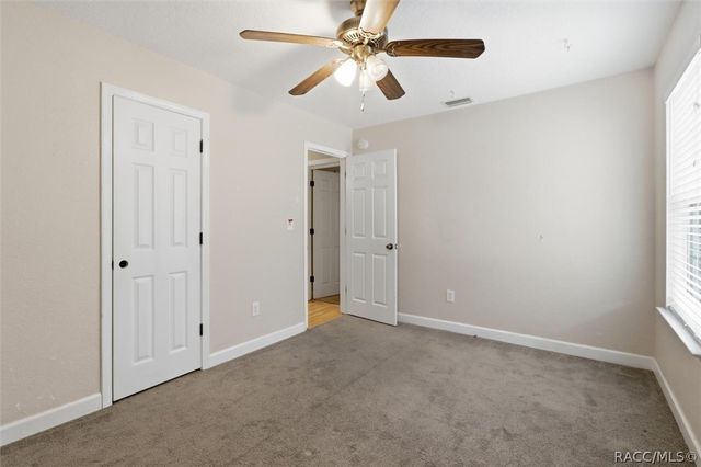 9825 N Corsair Terrace, Dunnellon, FL 34433