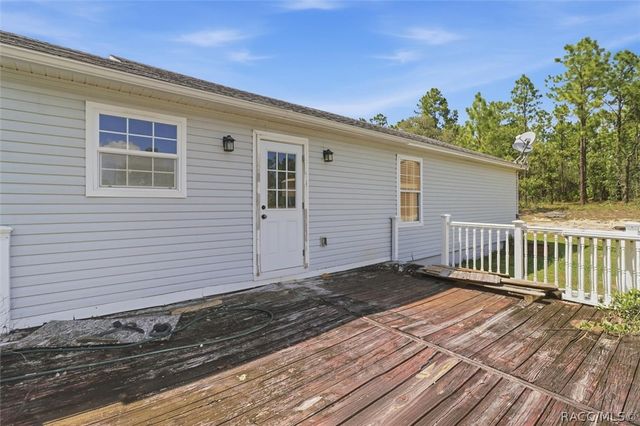 9825 N Corsair Terrace, Dunnellon, FL 34433