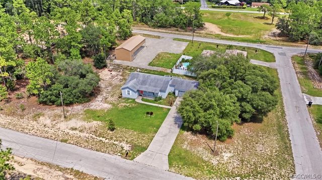 9825 N Corsair Terrace, Dunnellon, FL 34433
