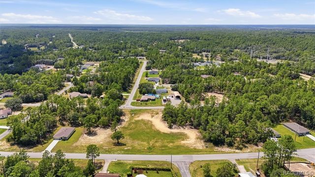 9825 N Corsair Terrace, Dunnellon, FL 34433