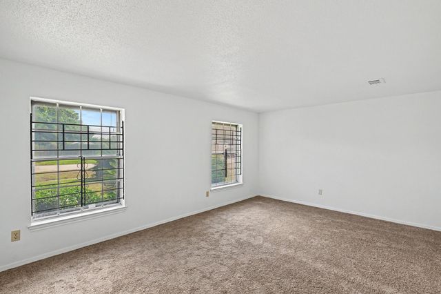 5403 Boots Road, Houston, TX 77091