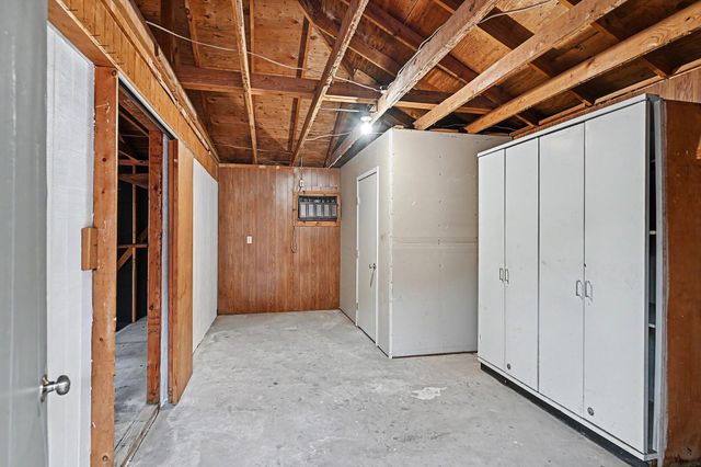 5403 Boots Road, Houston, TX 77091