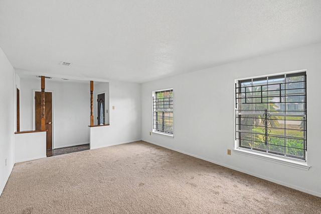 5403 Boots Road, Houston, TX 77091