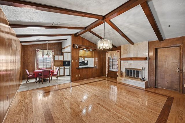 5403 Boots Road, Houston, TX 77091