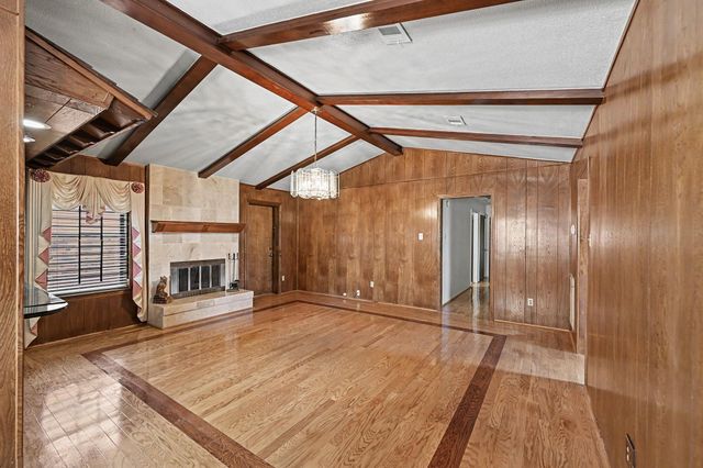 5403 Boots Road, Houston, TX 77091