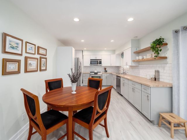 6875 Central College Road, New Albany, OH 43054