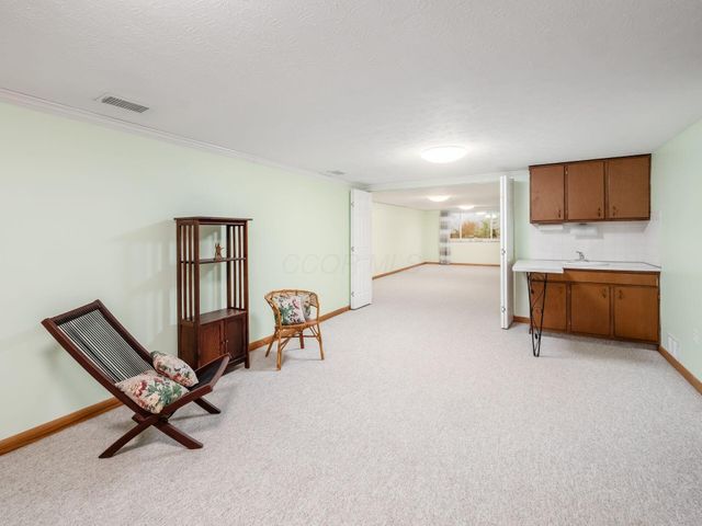 6875 Central College Road, New Albany, OH 43054