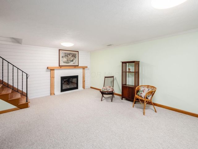 6875 Central College Road, New Albany, OH 43054