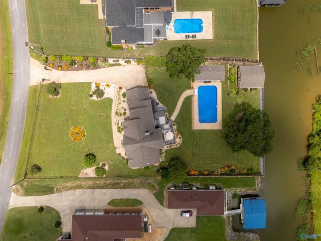 383 B Meadow Wood Road, Gadsden, AL 35901