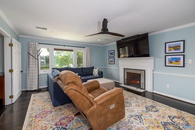 383 B Meadow Wood Road, Gadsden, AL 35901