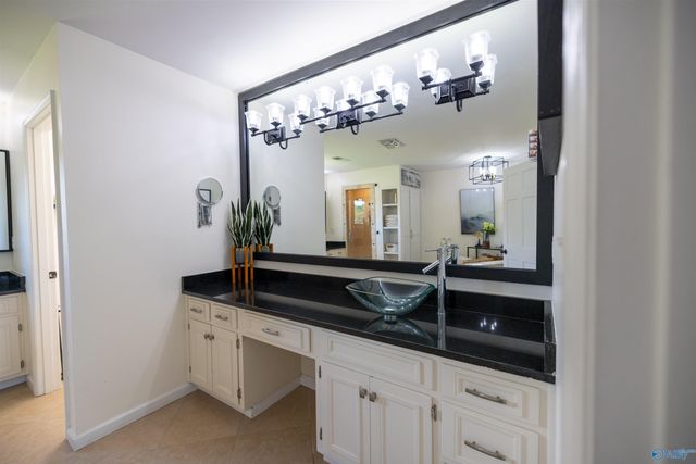 383 B Meadow Wood Road, Gadsden, AL 35901