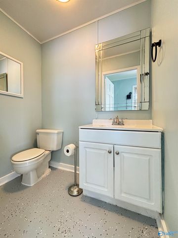 383 B Meadow Wood Road, Gadsden, AL 35901