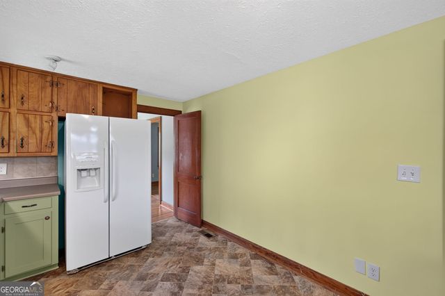 780 North Avenue, Hapeville, GA 30354