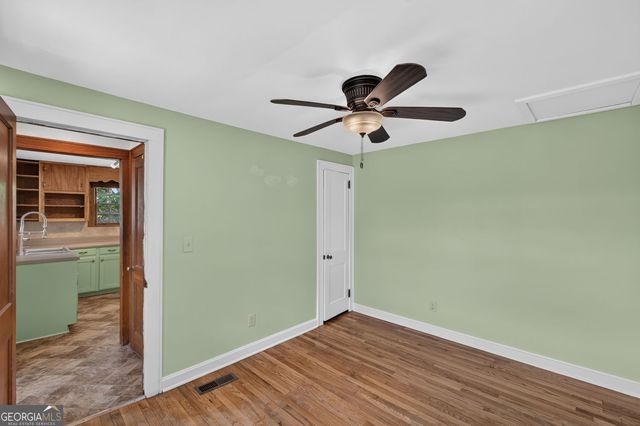 780 North Avenue, Hapeville, GA 30354
