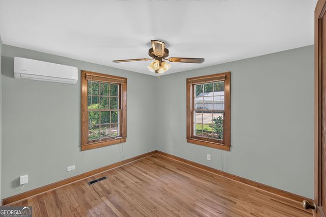 780 North Avenue, Hapeville, GA 30354