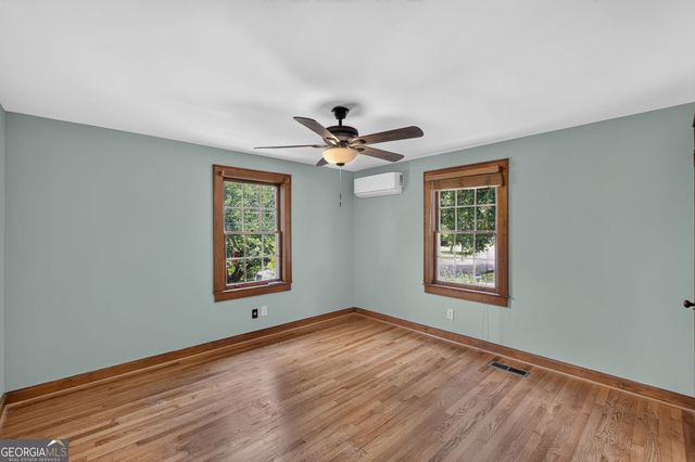 780 North Avenue, Hapeville, GA 30354