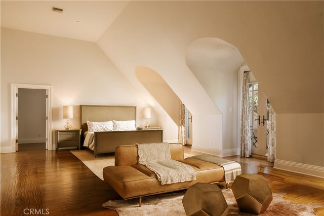 4155 Green Meadow Court, Encino, CA 91316