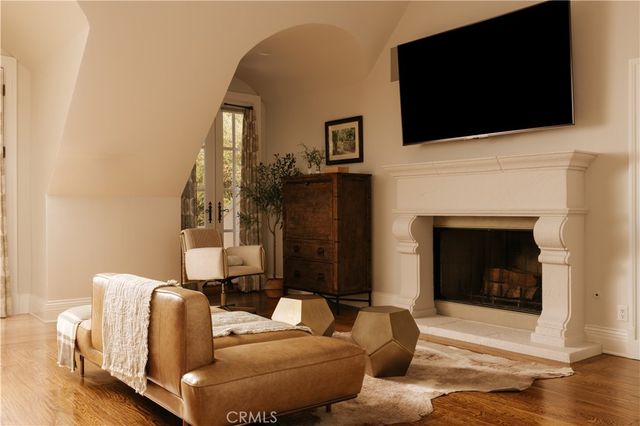4155 Green Meadow Court, Encino, CA 91316