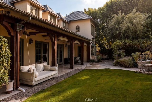 4155 Green Meadow Court, Encino, CA 91316