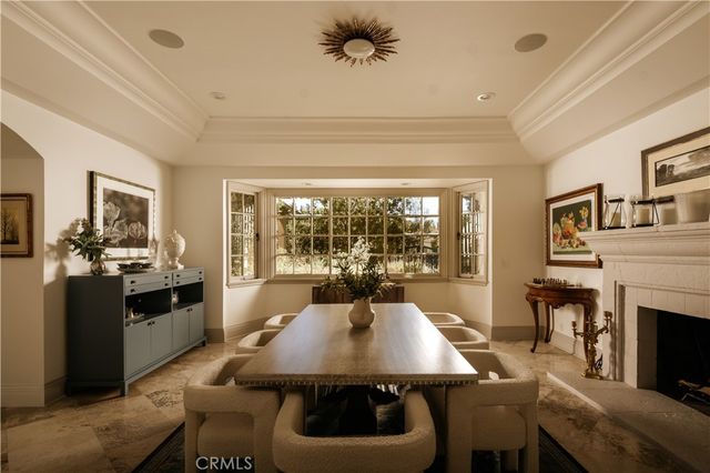 4155 Green Meadow Court, Encino, CA 91316