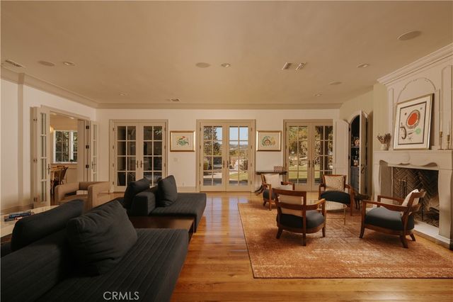 4155 Green Meadow Court, Encino, CA 91316