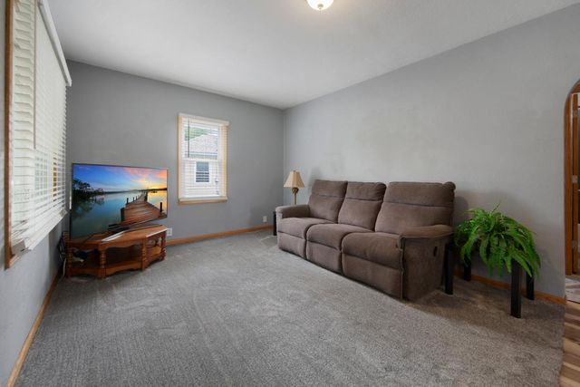 2004 4th Street NW, Faribault, MN 55021
