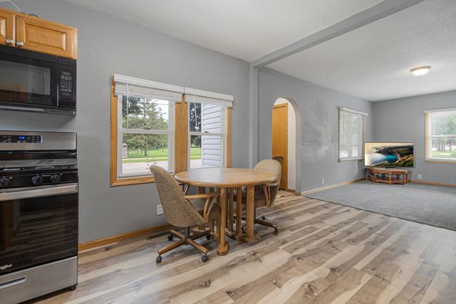 2004 4th Street NW, Faribault, MN 55021